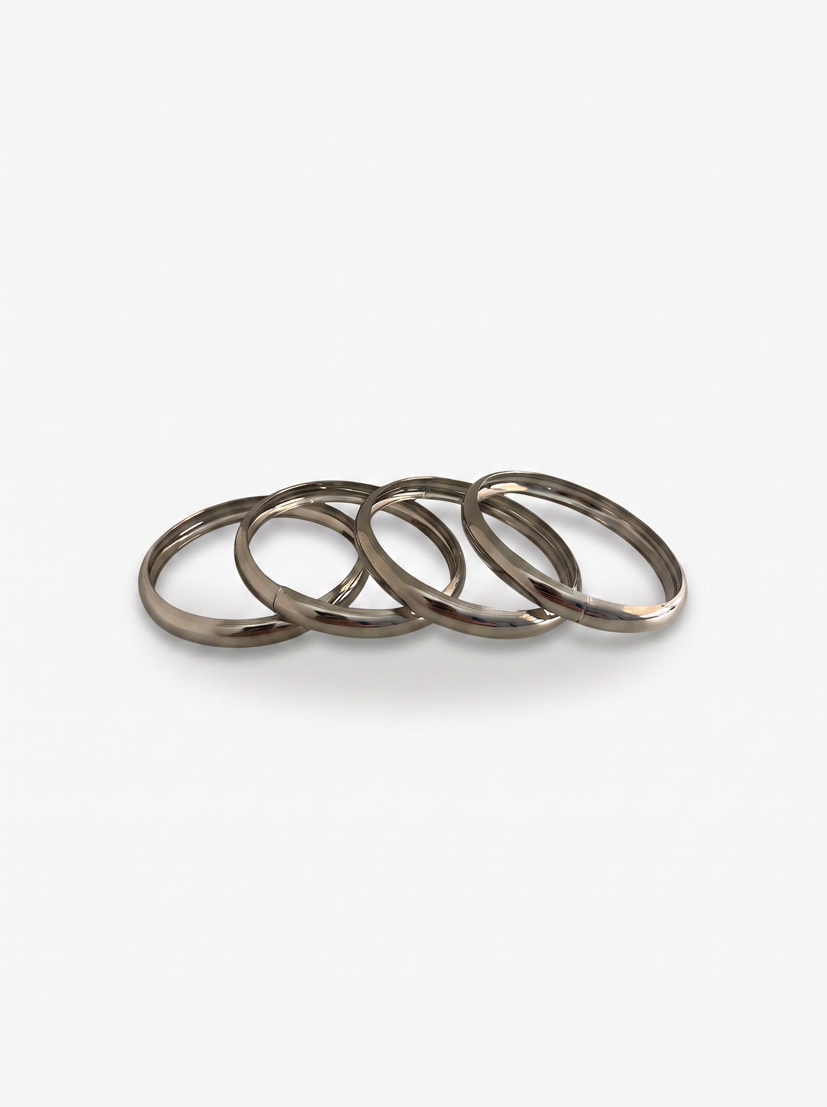 SILVER 4PC THICK BANGLES SET